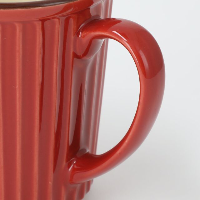 MUG RE MUG RE MUG RE