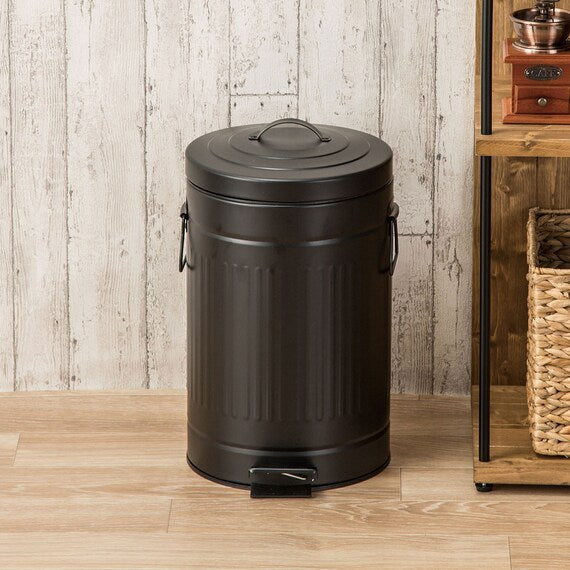 THÙNG RÁC ĐẠP CHÂN NẮP ÊM BK 12L