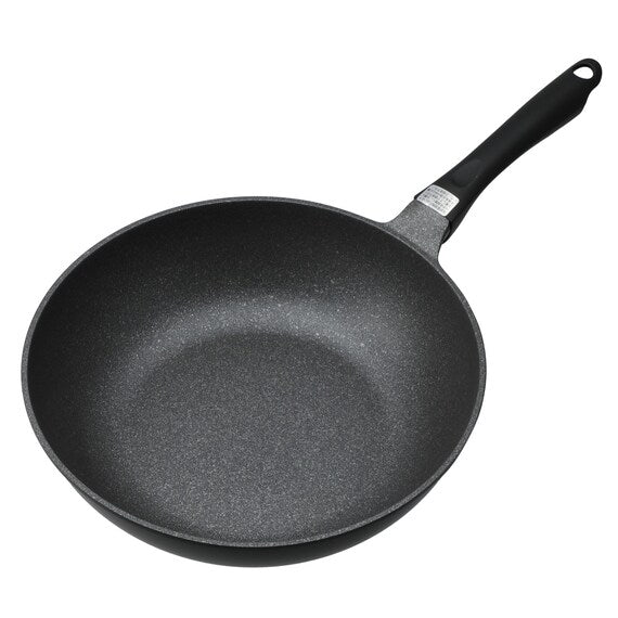 CHẢO XÀO NHÔM SIÊU NHẸ 28CM KARUFURA BẾP TỪ