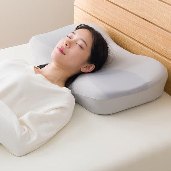 GENTLE-ON-CHEEKS PILLOW FOR SIDEWAYSLEEP P2508
