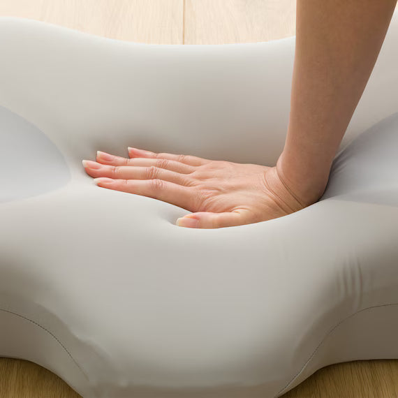 GENTLE-ON-CHEEKS PILLOW FOR SIDEWAYSLEEP P2508