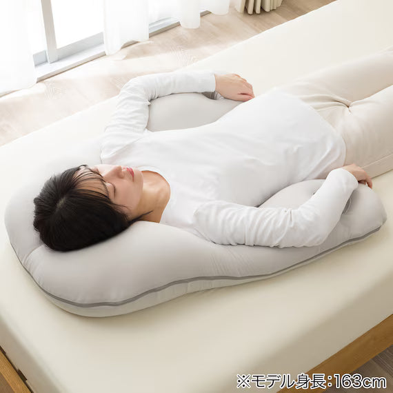 COVER FOR PILLOW2 THAT WRAPS AROUND THE UPPER BODY P2527