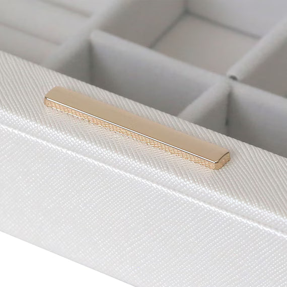 HỘP ĐỰNG PHỤ KIỆN MÀU TRẮNG NH07