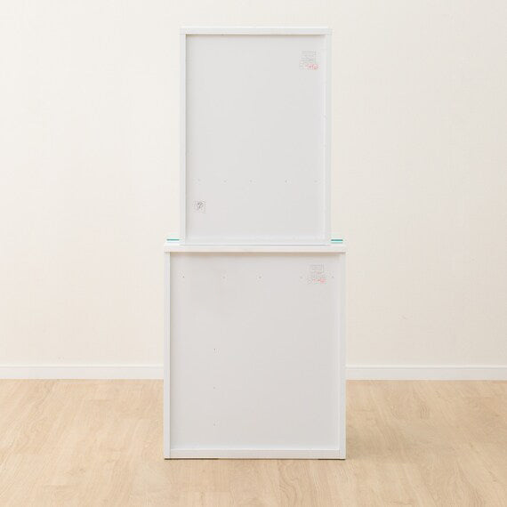 THREE-SIDED MIRROR VANITY ASEAN DR2 60 WH