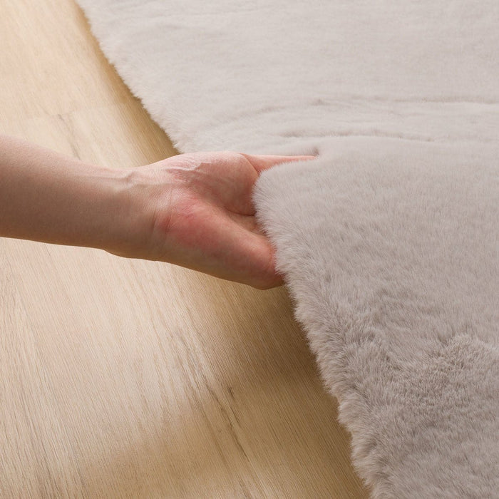 USAGI RUG3 200X285 LMO US01
