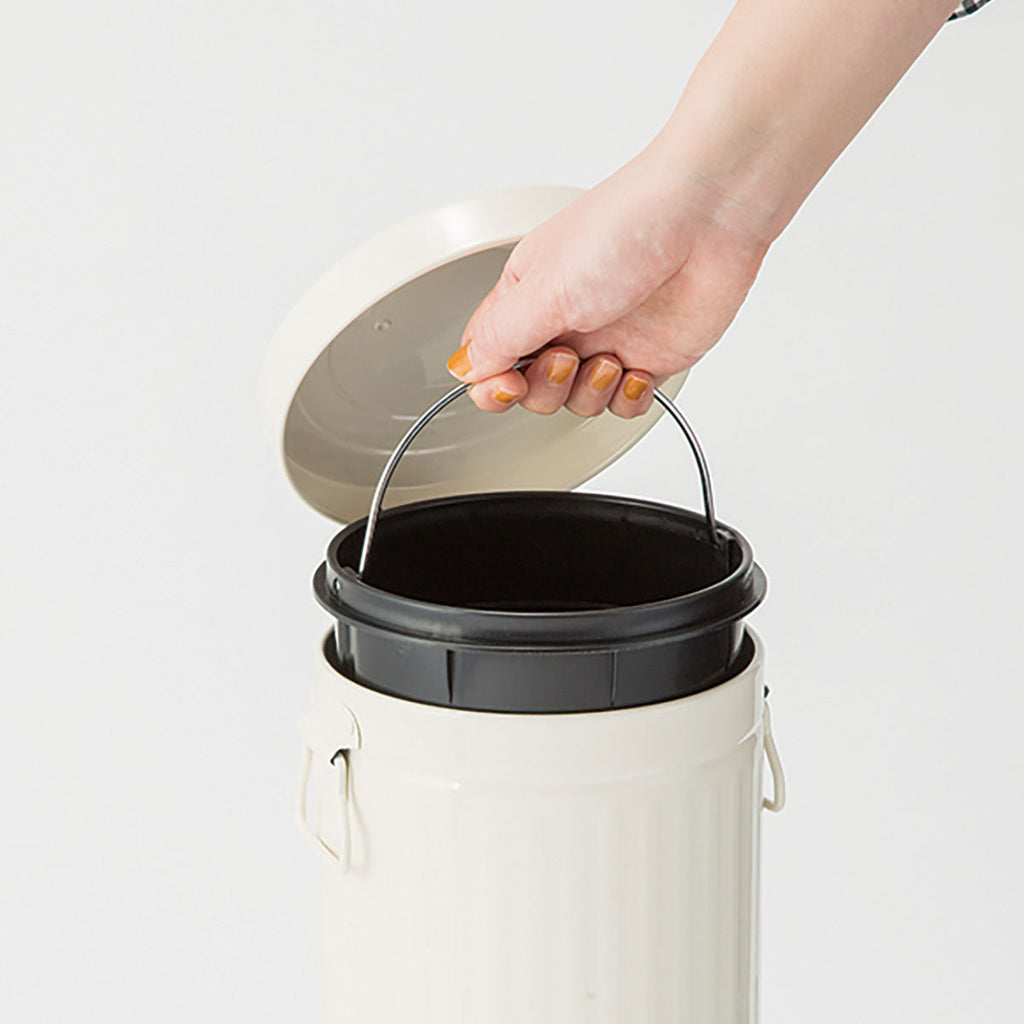 DUST BOXES