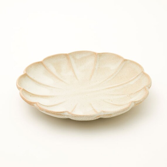 HAKUYU LIGHT ROUND PLATE 16.7 X 2.6CM