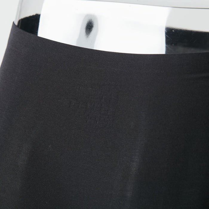 QUẦN BOXER NỮ MODAL KHÔNG ĐƯỜNG MAY MÀU ĐEN SIZE M